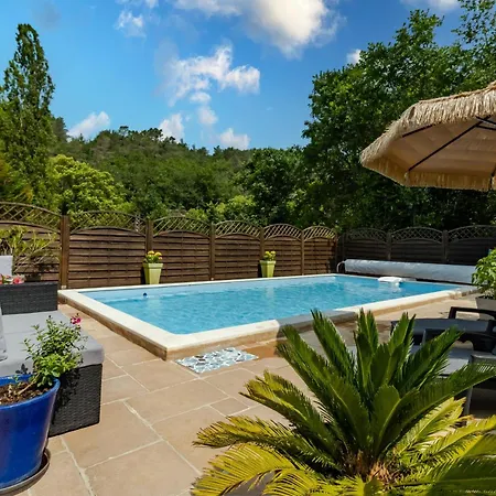 Les Gaps En Perigord Noir Holiday home *